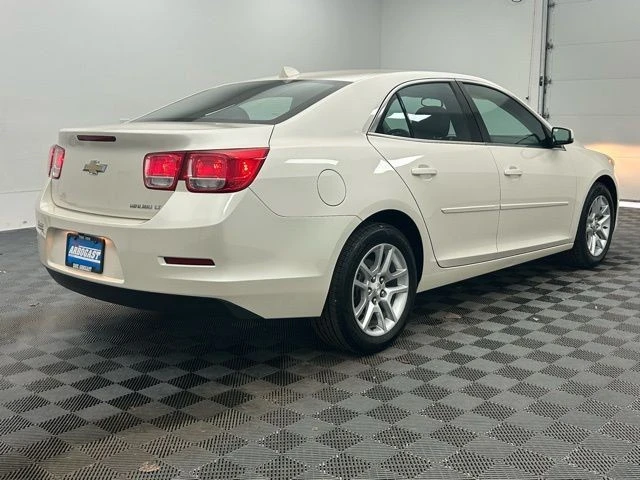 2014 Chevrolet Malibu - Image 8 of 12