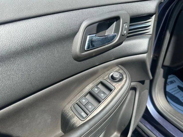 2014 Chevrolet Malibu - Image 10 of 20