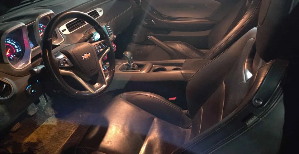 2014 Chevrolet SS - Image 2 of 9