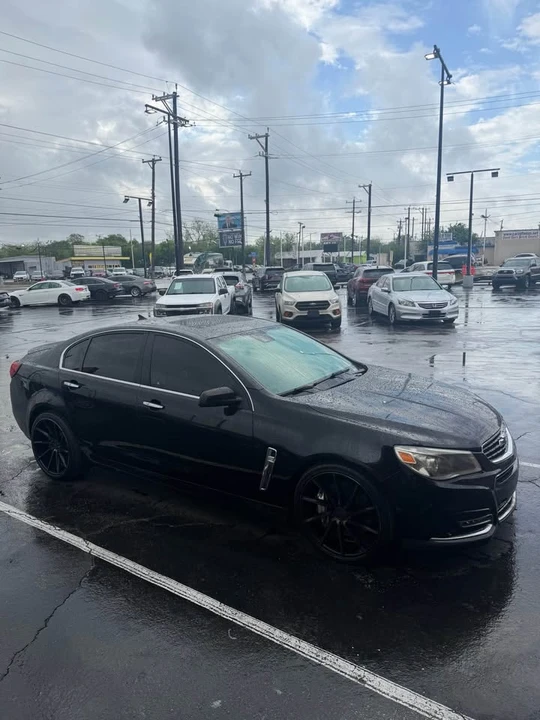 2014 Chevrolet SS - Image 2 of 3
