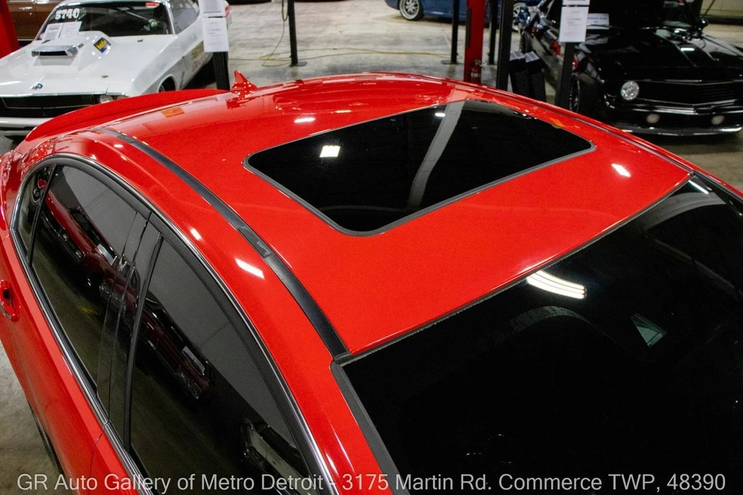 2014 Chevrolet SS - Image 14 of 31