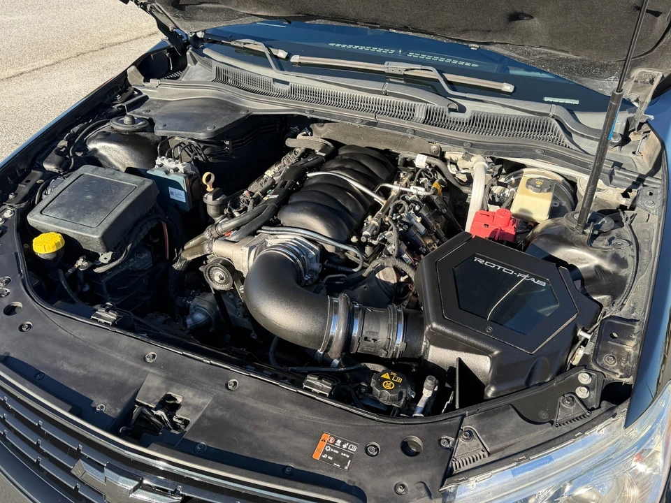 2014 Chevrolet SS - Image 9 of 21