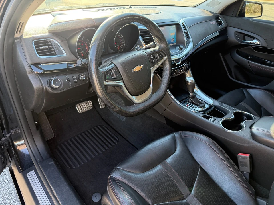 2014 Chevrolet SS - Image 19 of 21