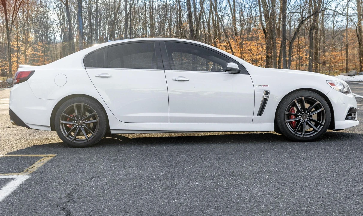 2014 Chevrolet SS - Image 10 of 31
