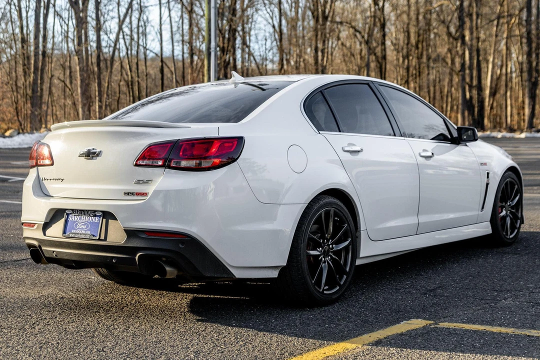 2014 Chevrolet SS - Image 4 of 31