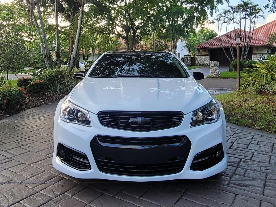 2014 Chevrolet SS - Image 2 of 31