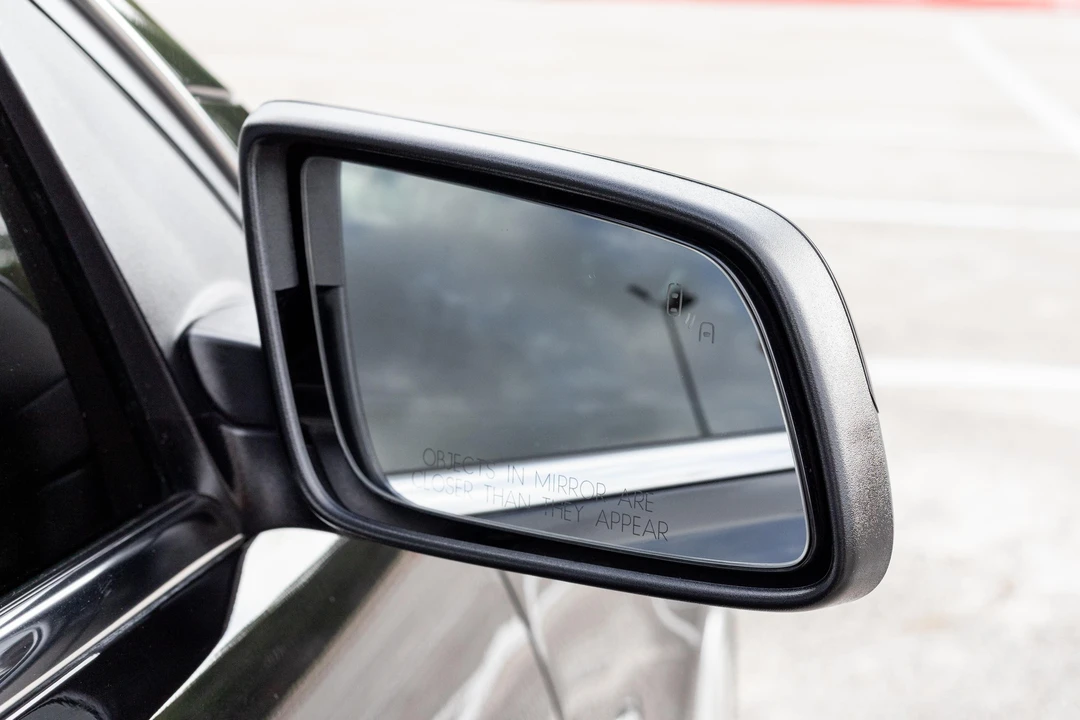 2014 Chevrolet SS - Image 18 of 29