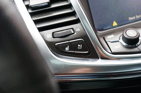 2014 Chevrolet SS - Image 14 of 18