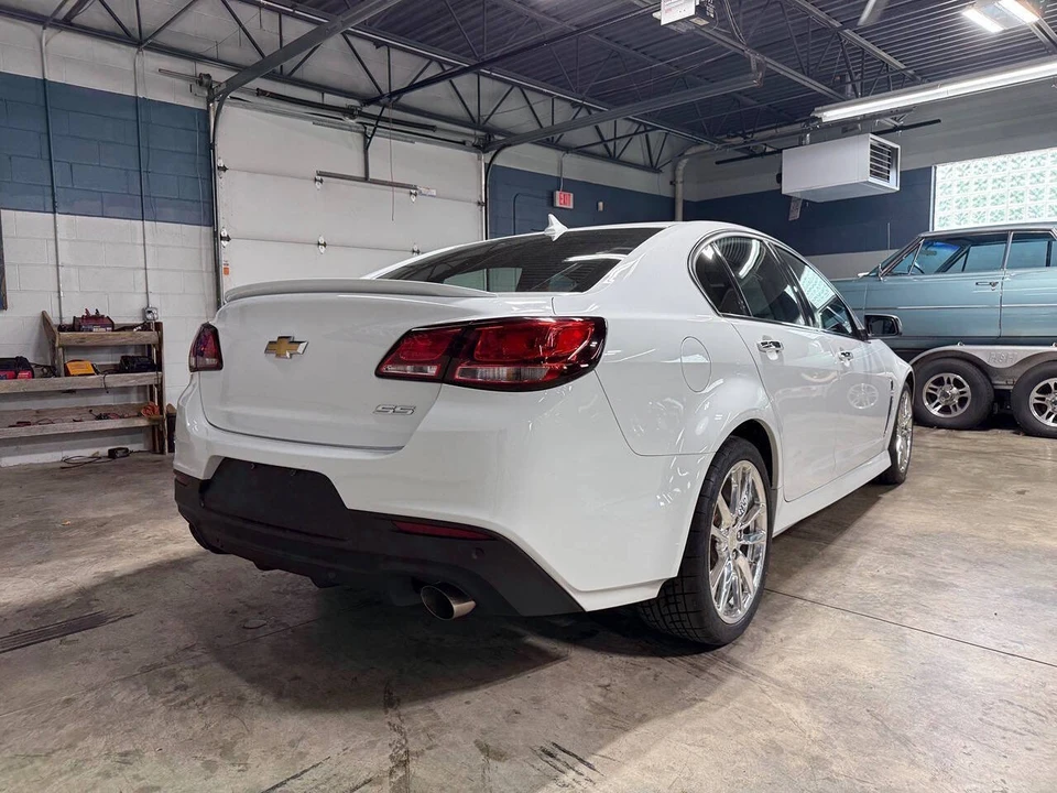 2014 Chevrolet SS - Image 8 of 31
