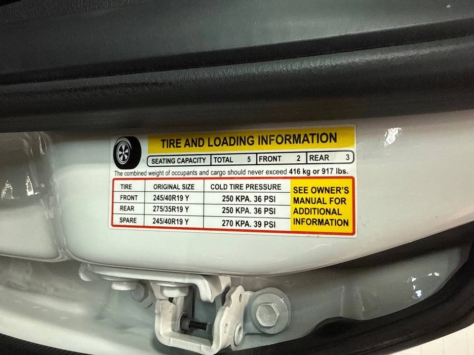 2014 Chevrolet SS - Image 29 of 31