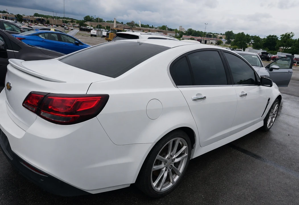 2014 Chevrolet SS - Image 4 of 4