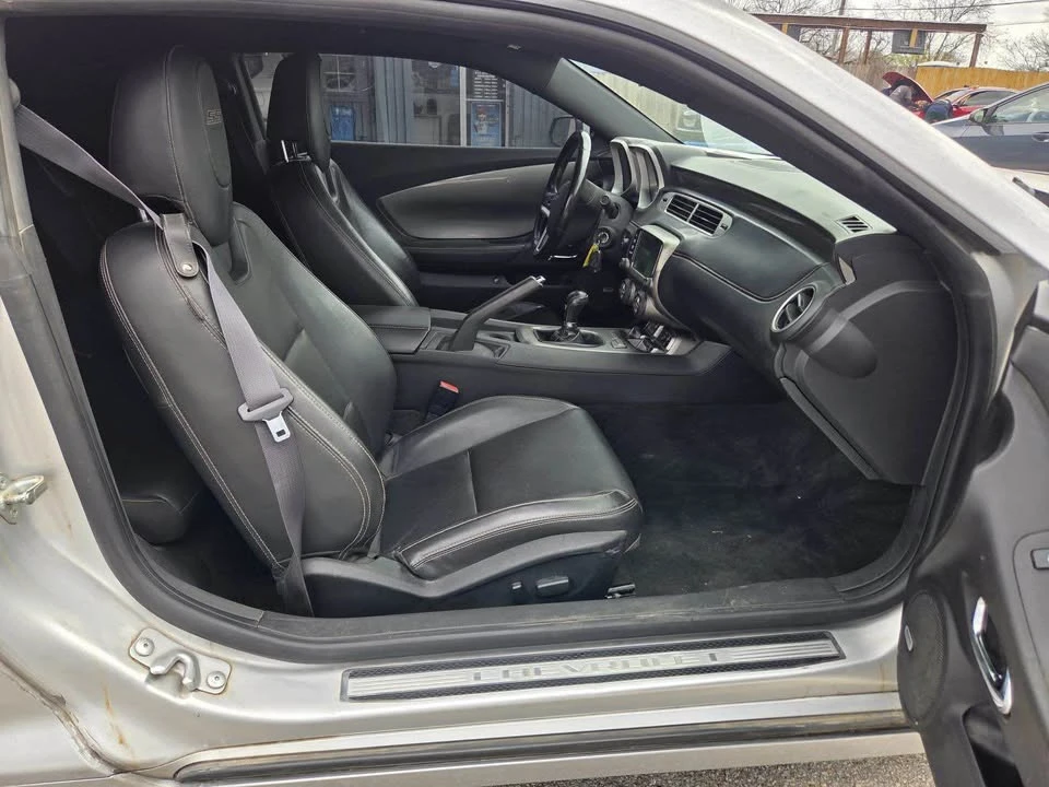 2014 Chevrolet SS - Image 5 of 12