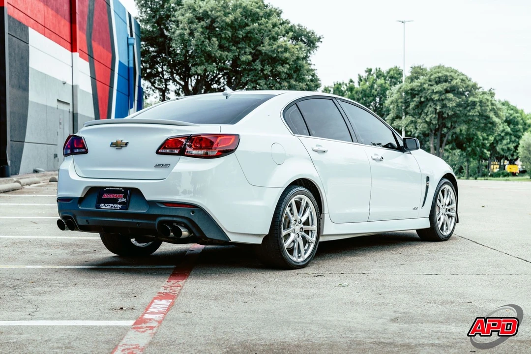 2014 Chevrolet SS - Image 5 of 12