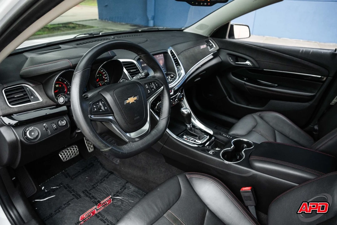 2014 Chevrolet SS - Image 2 of 12