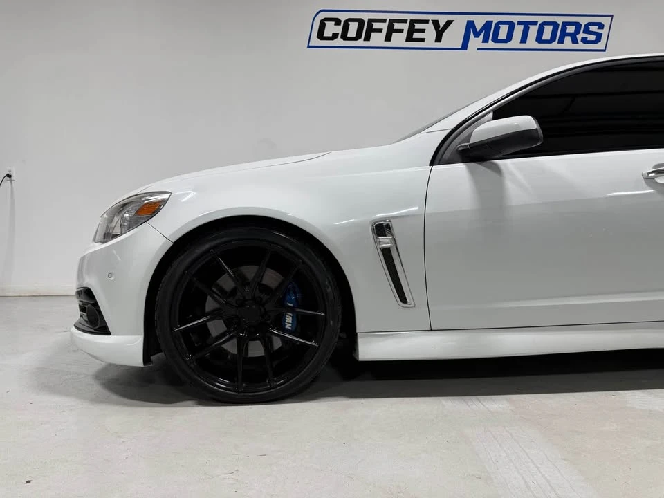 2014 Chevrolet SS - Image 10 of 18