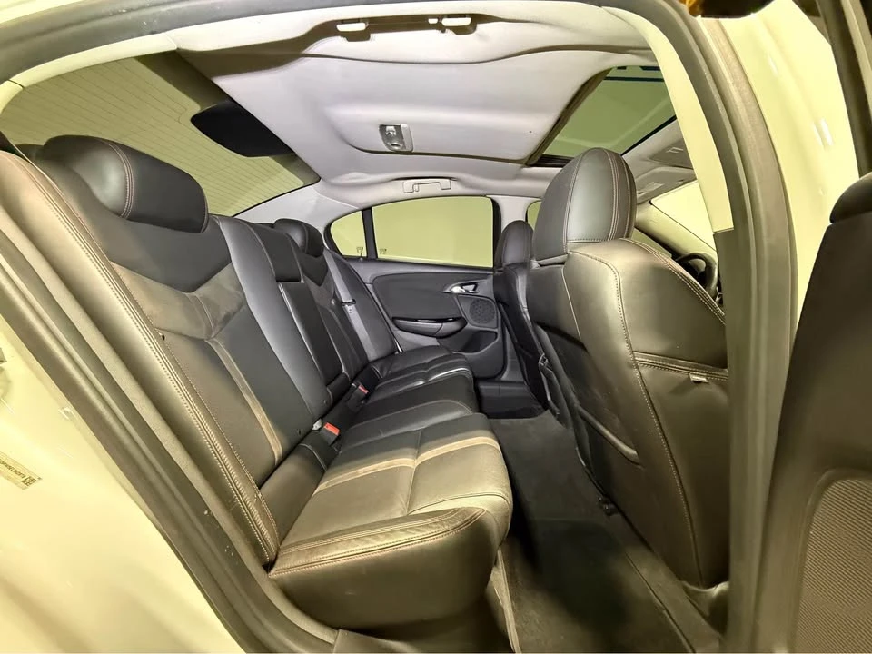 2014 Chevrolet SS - Image 13 of 18