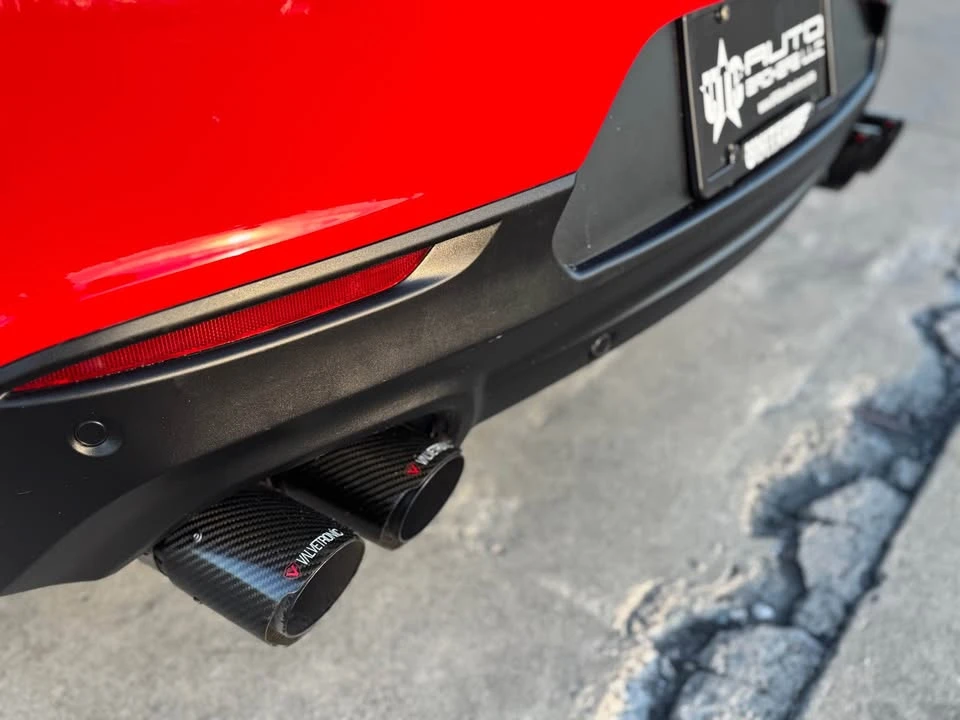 2014 Chevrolet SS - Image 12 of 15