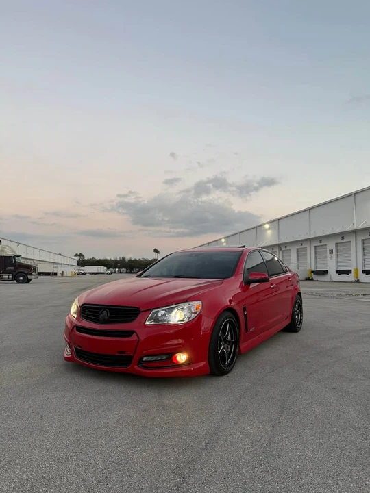 2014 Chevrolet SS - Image 2 of 18