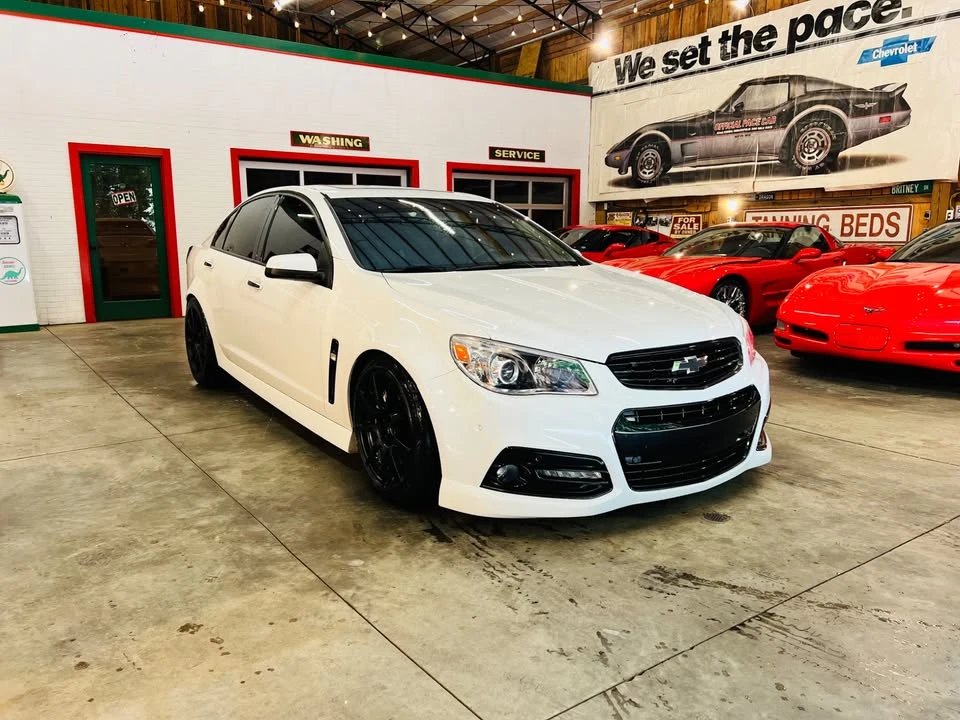 2014 Chevrolet SS - Image 11 of 21