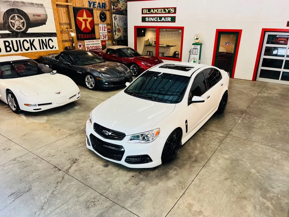2014 Chevrolet SS - Image 12 of 21