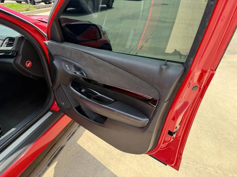 2014 Chevrolet SS - Image 11 of 15