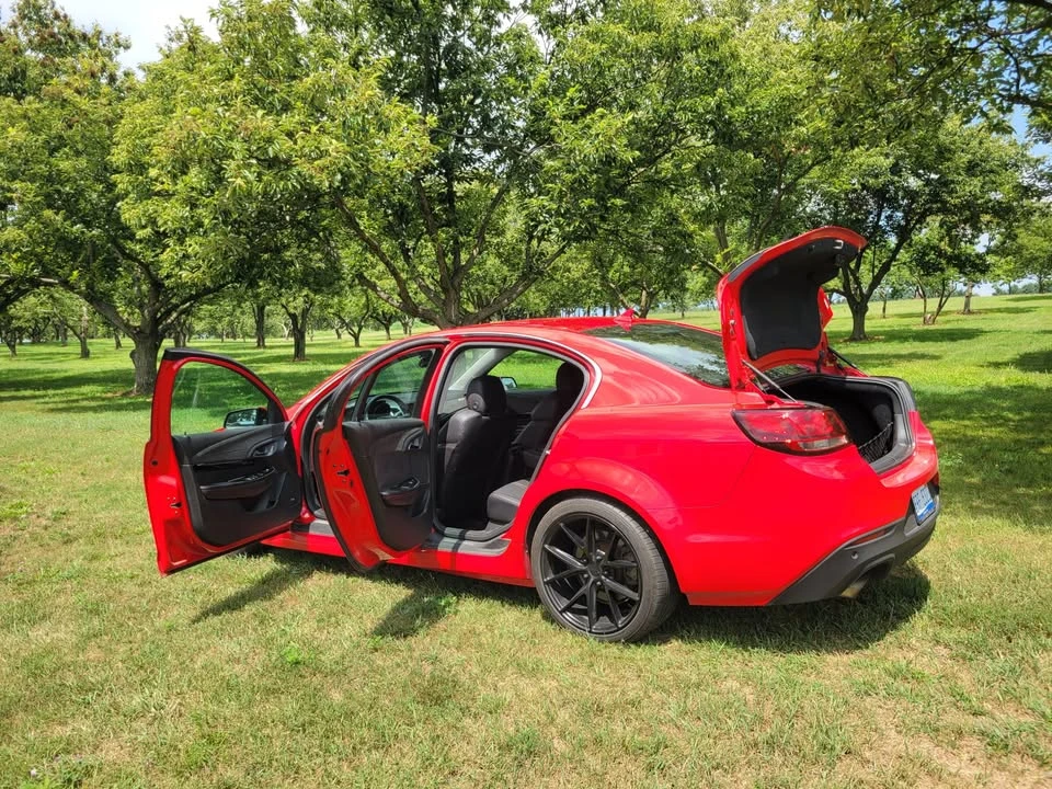 2014 Chevrolet SS - Image 6 of 15