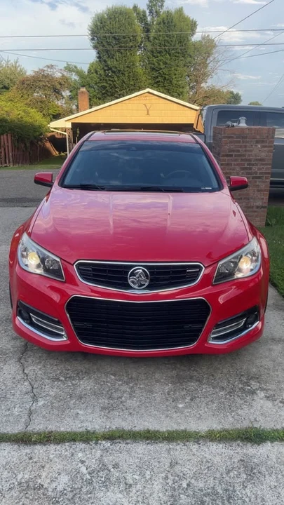 2014 Chevrolet SS - Image 2 of 9