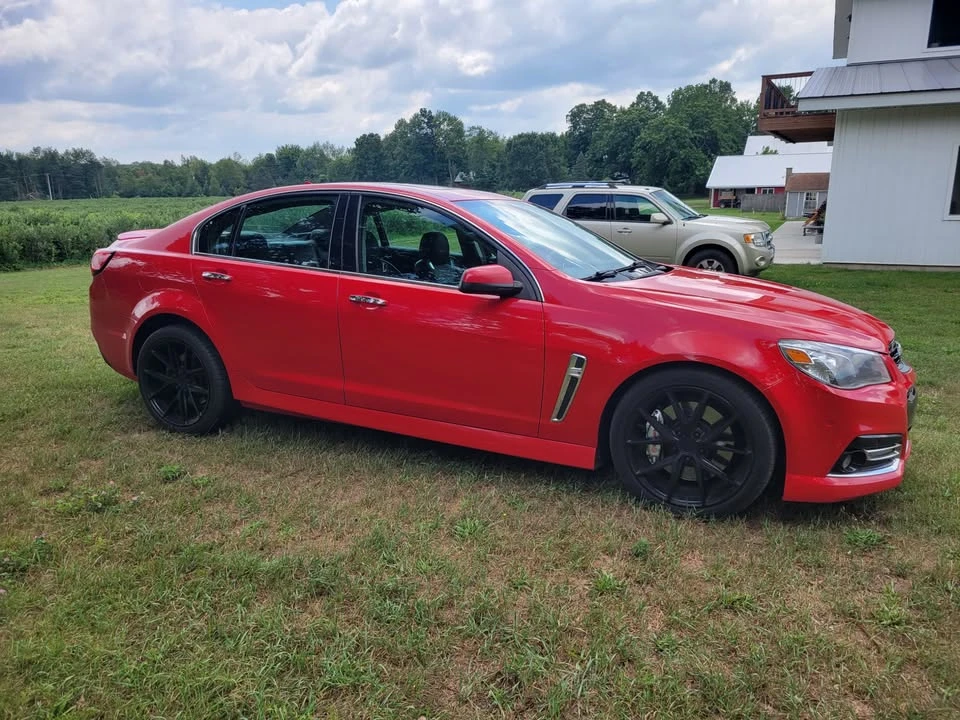 2014 Chevrolet SS - Image 2 of 15