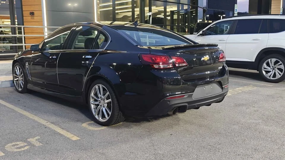 2014 Chevrolet SS - Image 2 of 3