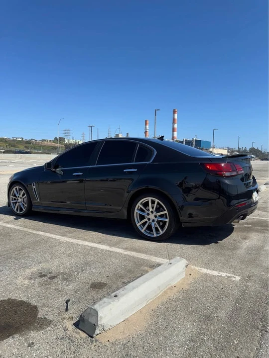 2014 Chevrolet SS - Image 2 of 13