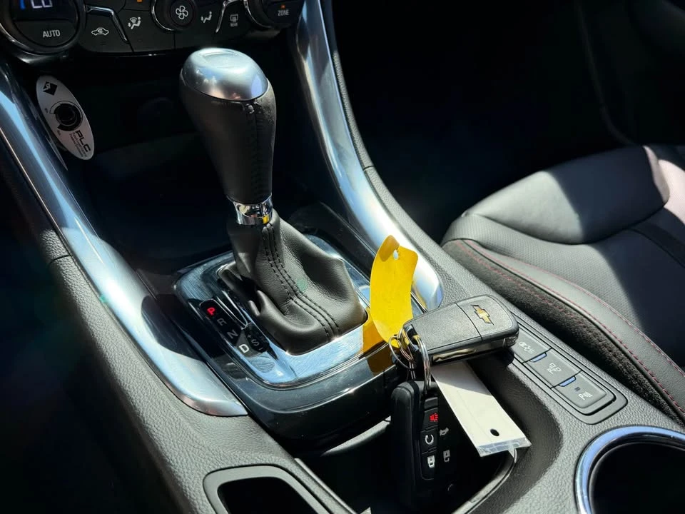 2014 Chevrolet SS - Image 16 of 19