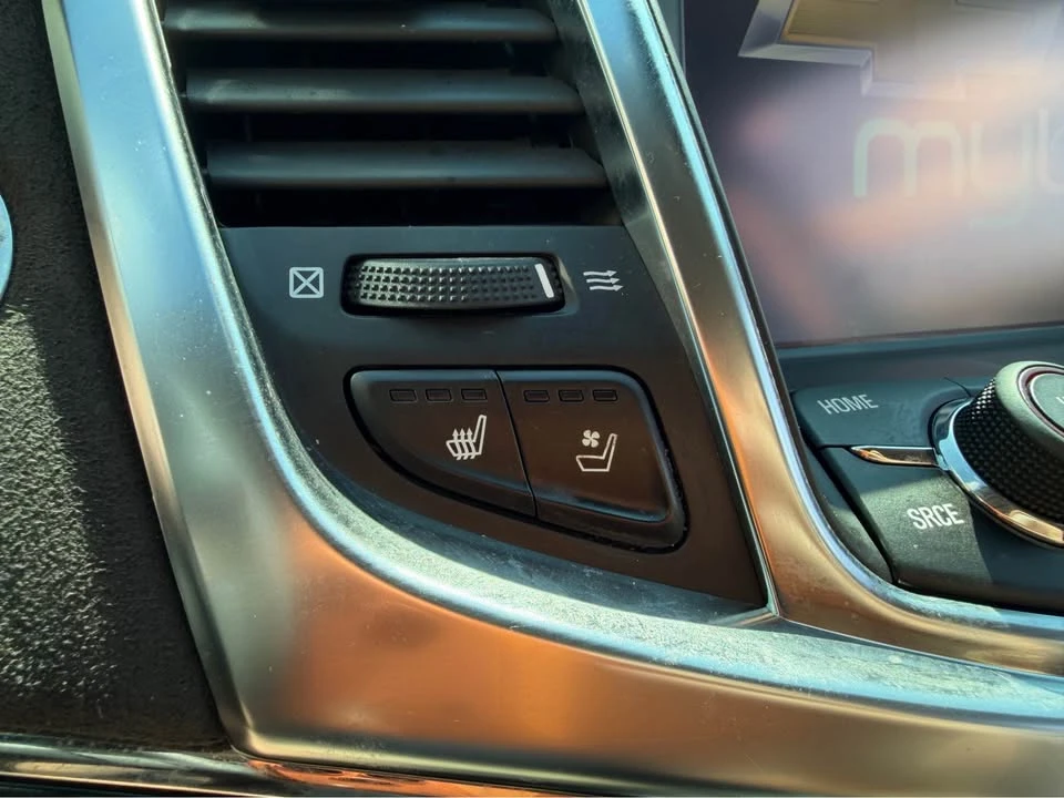 2014 Chevrolet SS - Image 17 of 19