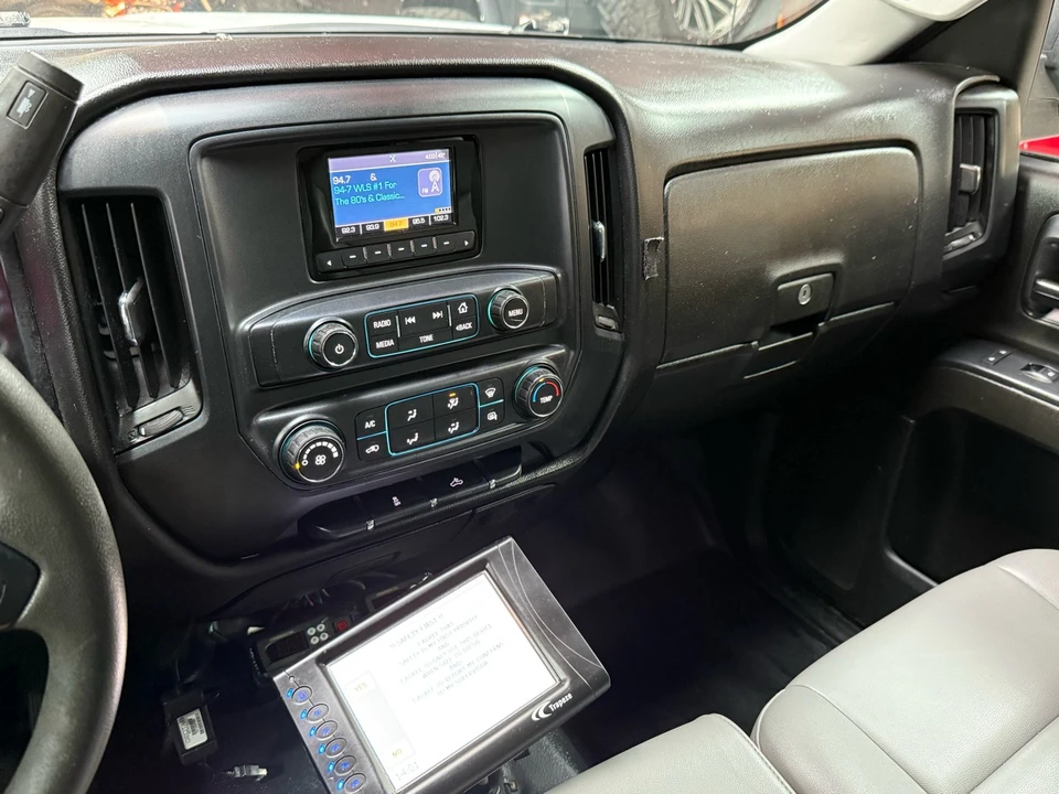 2014 Chevrolet Silverado 3rd Gen - Image 16 of 21