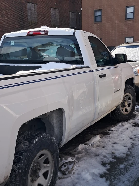2014 Chevrolet Silverado 3rd Gen - Image 3 of 16