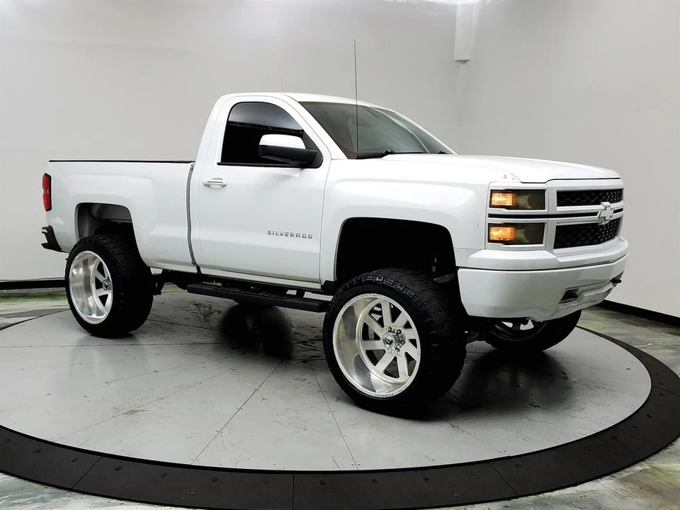 2014 Chevrolet Silverado 3rd Gen - Image 3 of 21
