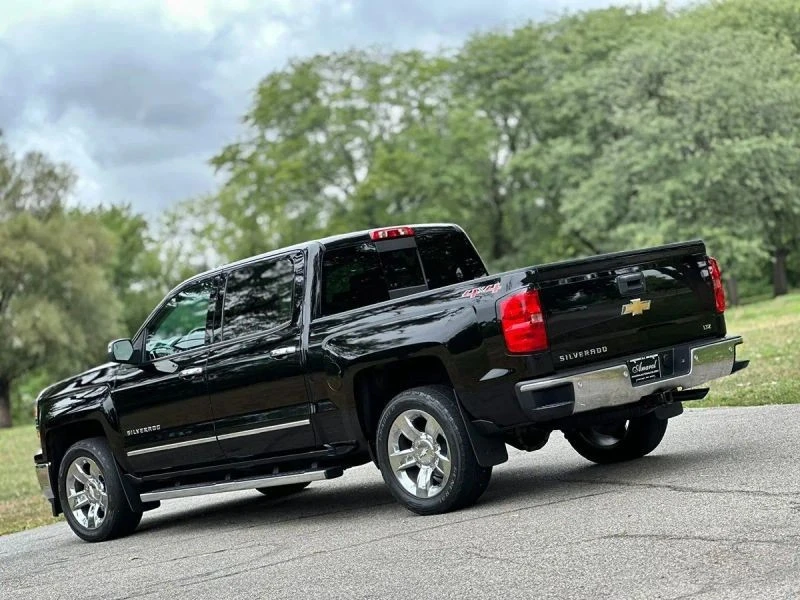 2014 Chevrolet Silverado 2nd Gen - Image 3 of 12