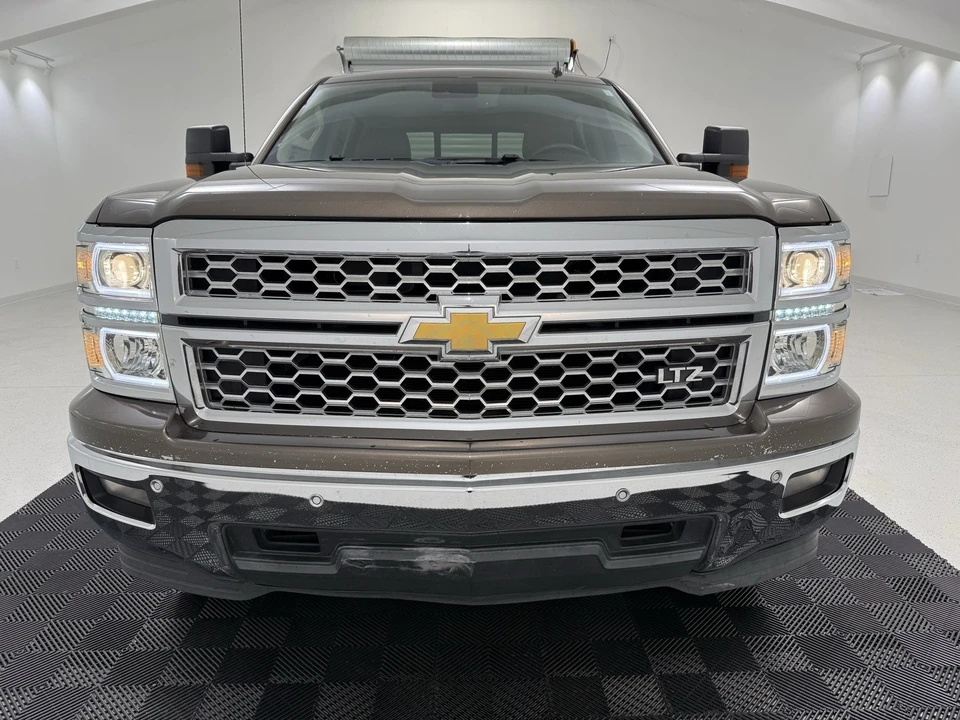 2014 Chevrolet Silverado 2nd Gen - Image 2 of 12