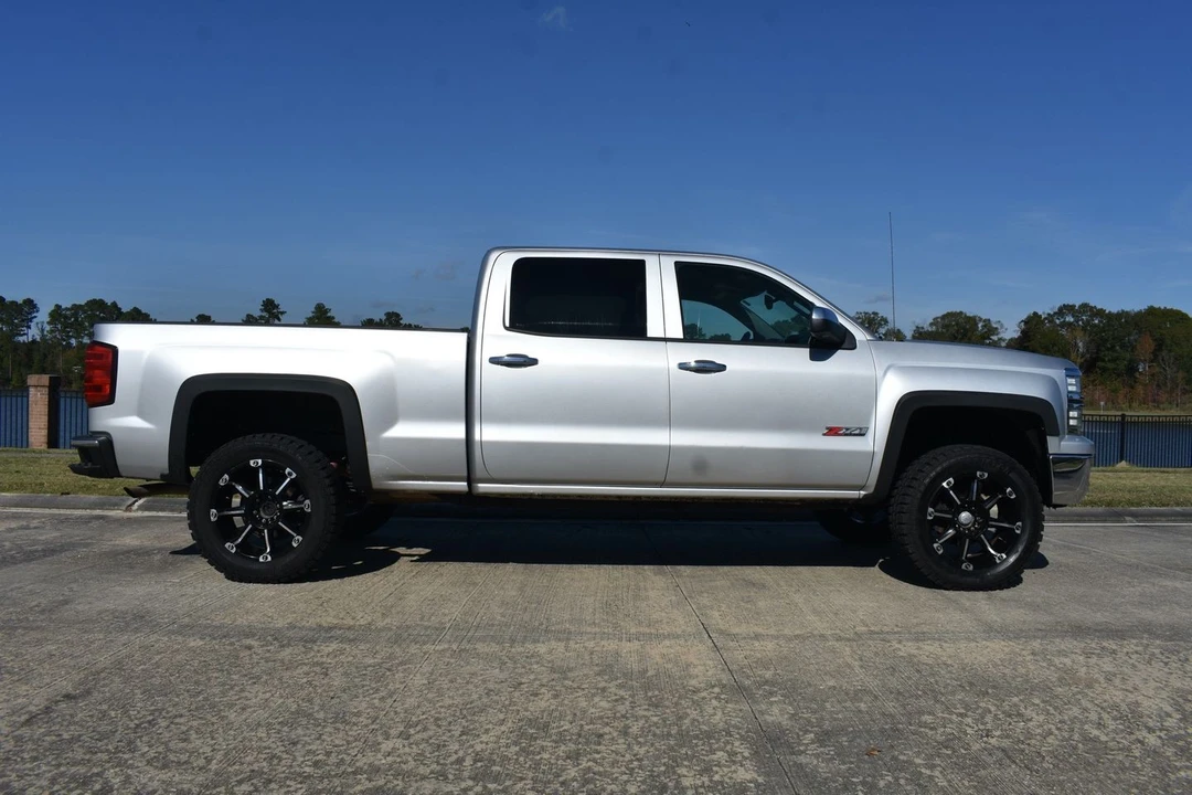 2014 Chevrolet Silverado 2nd Gen - Image 3 of 12