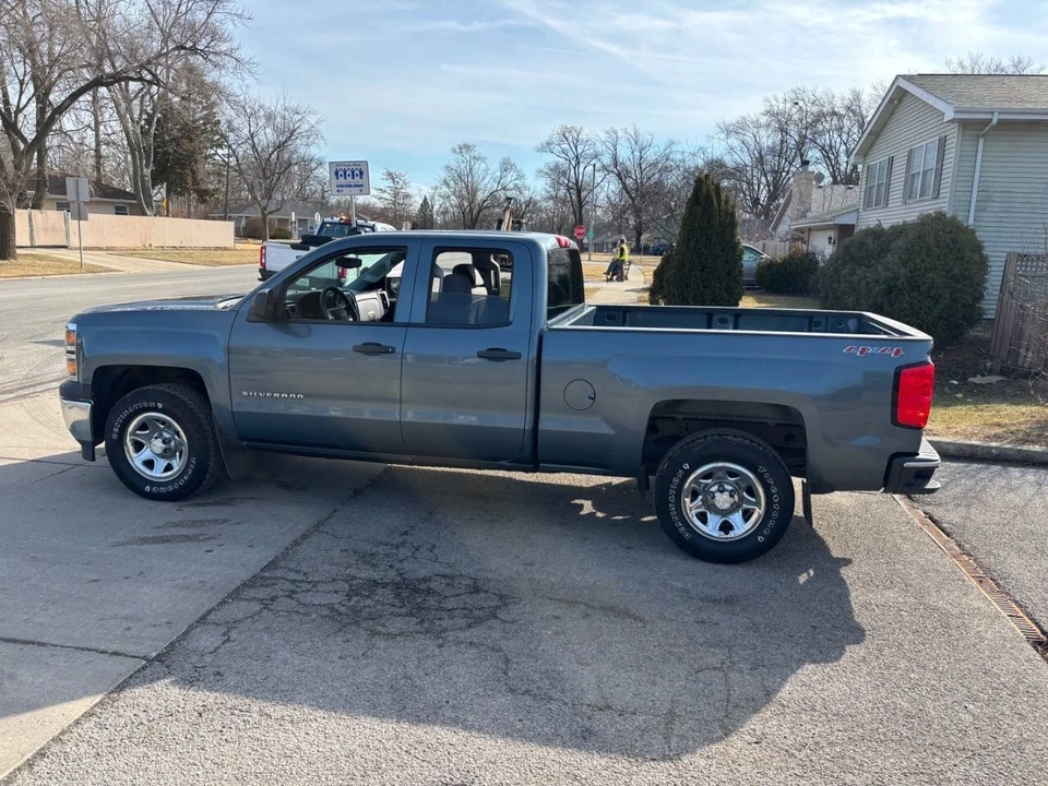 2014 Chevrolet Silverado 3rd Gen - Image 10 of 19