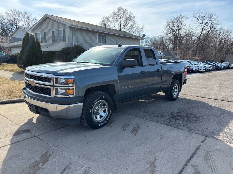 2014 Chevrolet Silverado 3rd Gen - Image 2 of 19