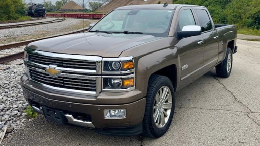 2014 Chevrolet Silverado 3rd Gen - Image 2 of 27