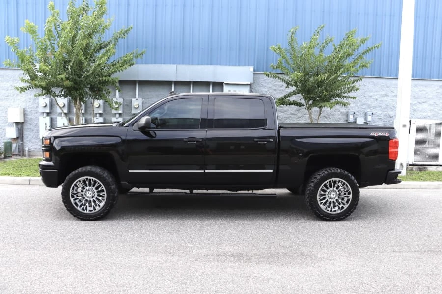 2014 Chevrolet Silverado 3rd Gen - Image 2 of 25
