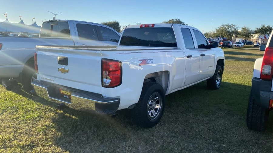 2014 Chevrolet Silverado 3rd Gen - Image 3 of 5