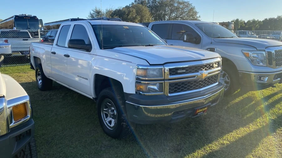2014 Chevrolet Silverado 3rd Gen - Image 5 of 5