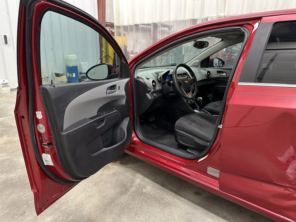2014 Chevrolet Aveo/Sonic - Image 7 of 21