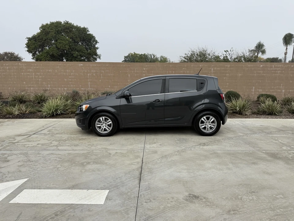 2014 Chevrolet Aveo/Sonic - Image 6 of 17