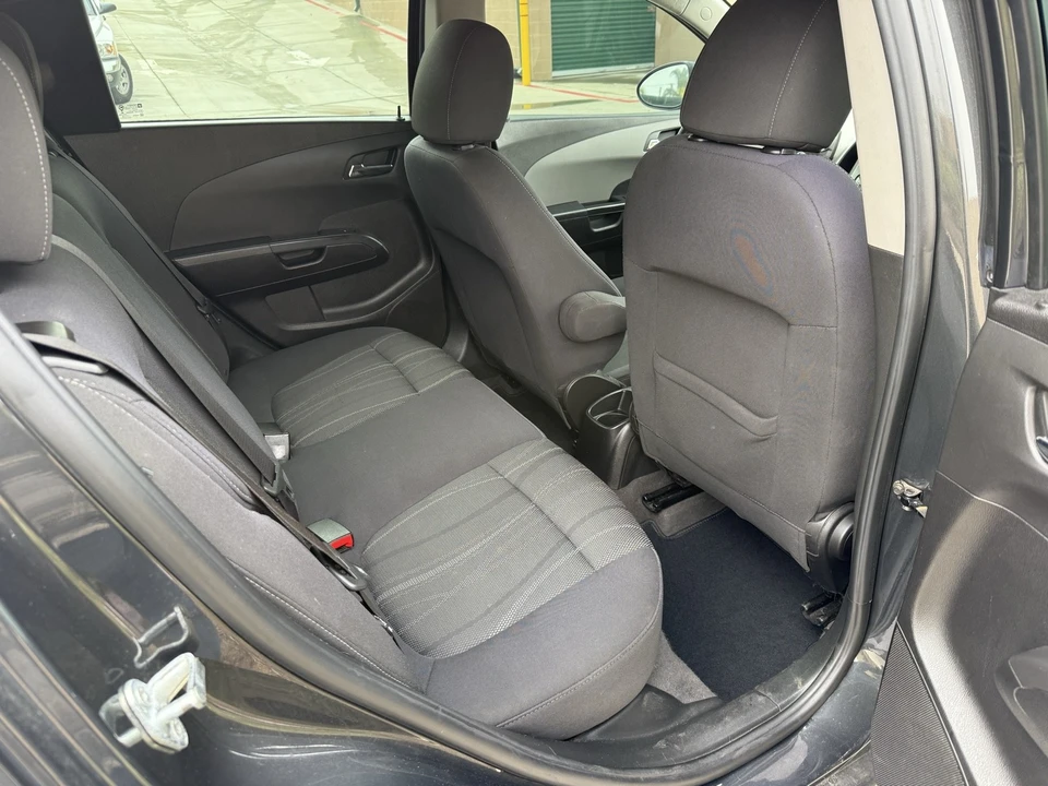 2014 Chevrolet Aveo/Sonic - Image 14 of 17