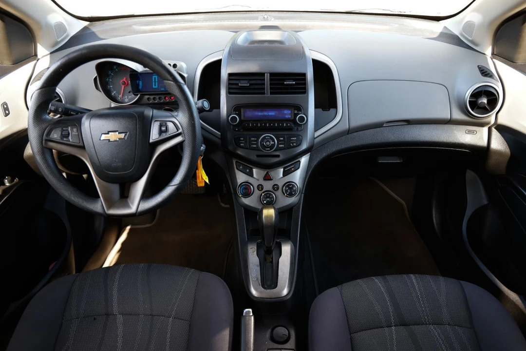 2014 Chevrolet Aveo/Sonic - Image 2 of 12
