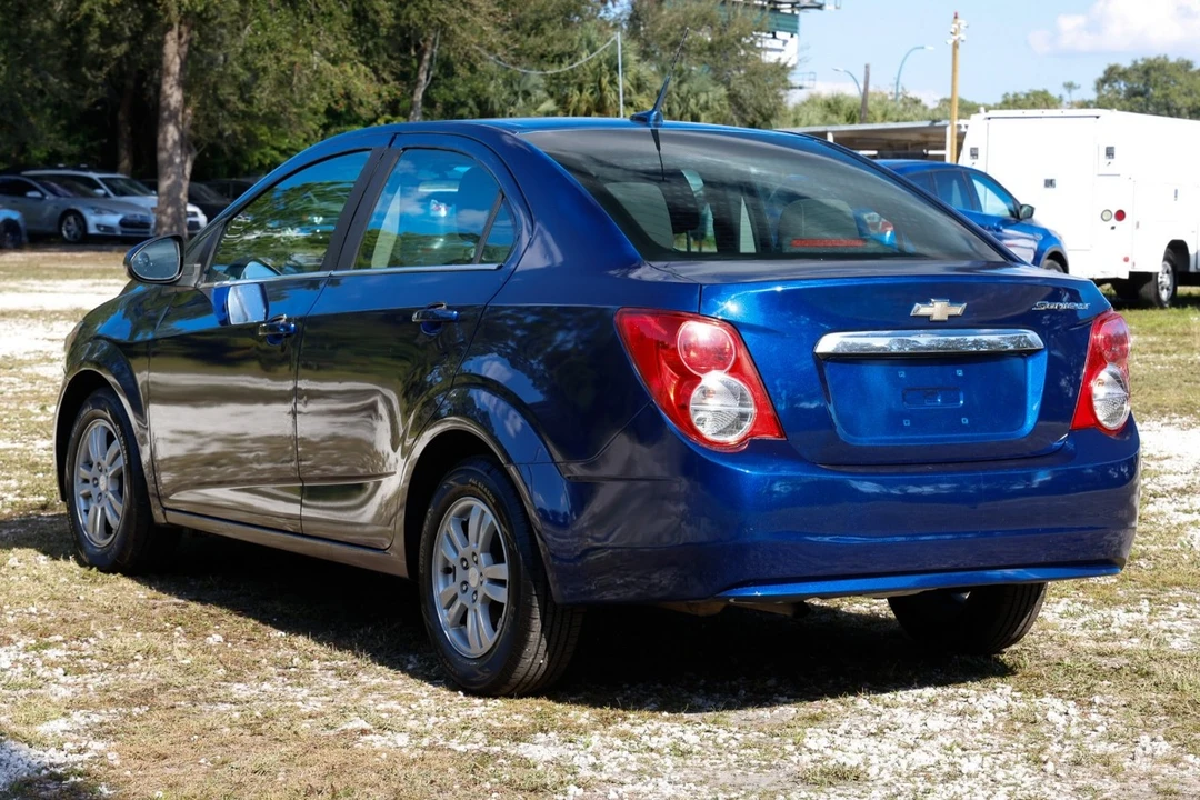 2014 Chevrolet Aveo/Sonic - Image 5 of 12