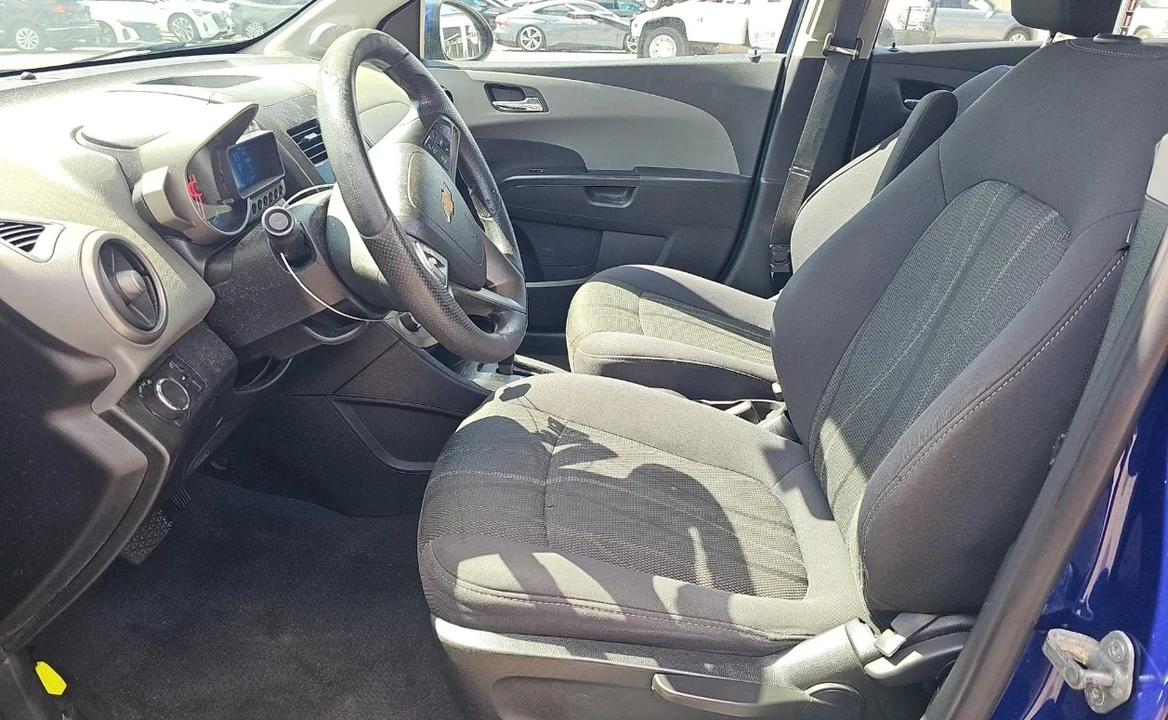 2014 Chevrolet Aveo/Sonic - Image 5 of 12